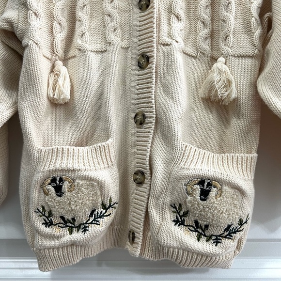 English Sports Shop Bermuda 100% Cotton Button Down Cardigan with Tassels - Picture 4 of 8